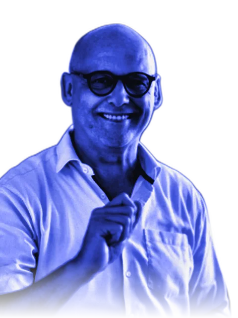 Jürgen Hase, lächelnd, mit Brille